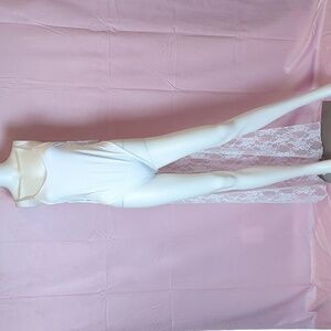 PrettyLittleThing White One Piece Bridal Lace Train Swimsuit with Bow size 8